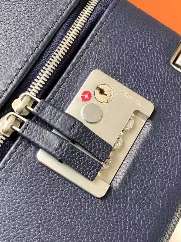 Чемодан Hermes Cabin Suitcase