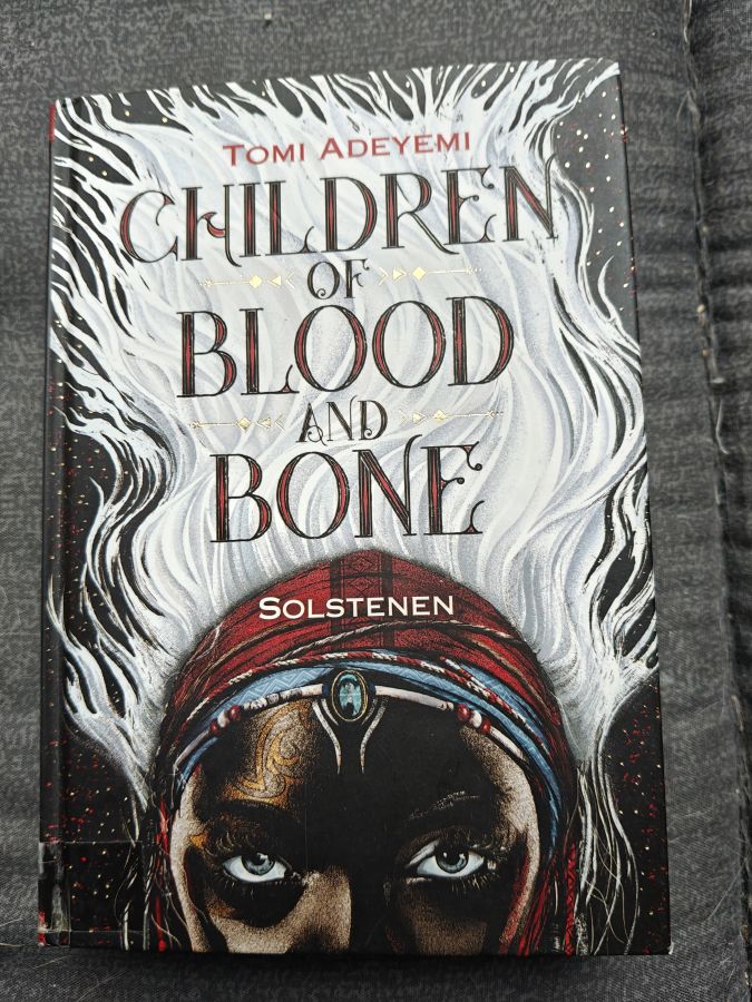 Children of Blood and Bone - Tomi Adeyemi по-шведски