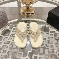 Шлепанцы CHANEL Premium