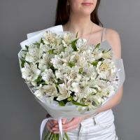 Букет из 11 Белых Альстромерий