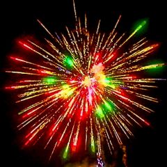 Фейерверк РК7034 Русские каникулы (0,7" х 100) Фейерверк РК7034 Русские каникулы (0,7" х 100)