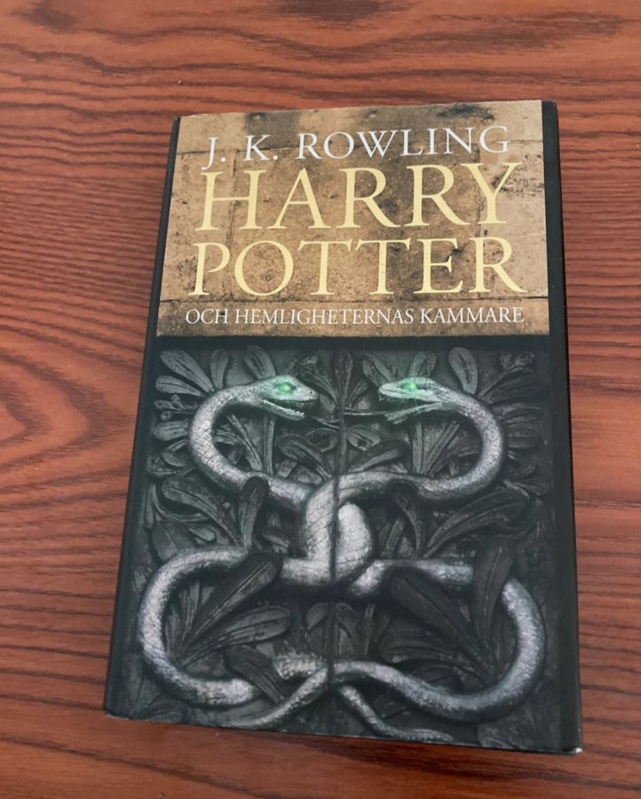 Harry Potter чёрное издание по-шведски