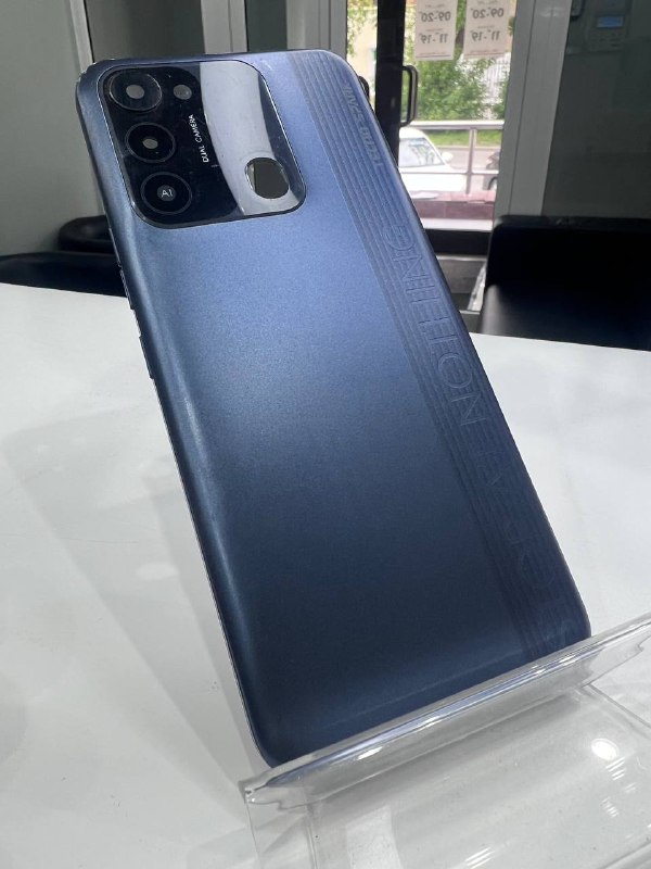 Tecno spark 8c  задняя крышка  оригинал с разбора черная