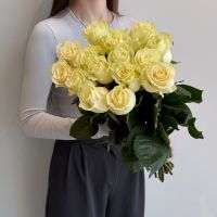 Белые розы Эквадор