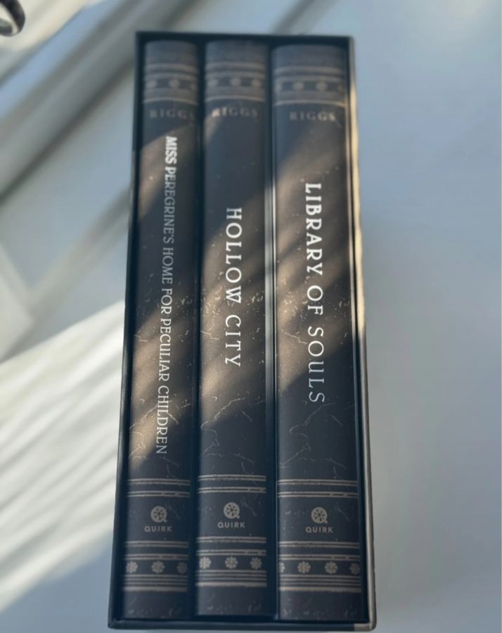 Дом странных детей на английском в коробке