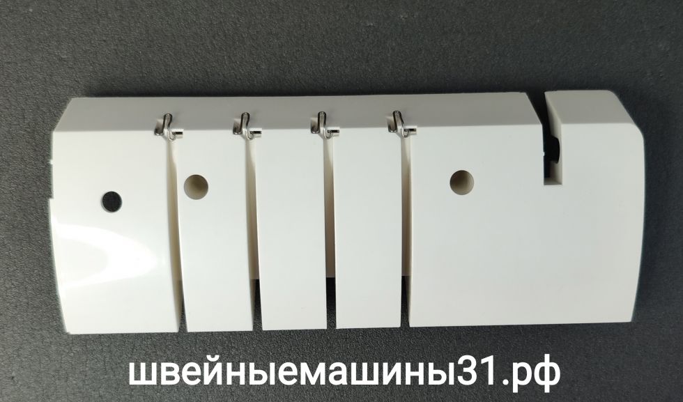 Панель с пазами для ниток для китайских оверлоков.    Цена 350 руб.