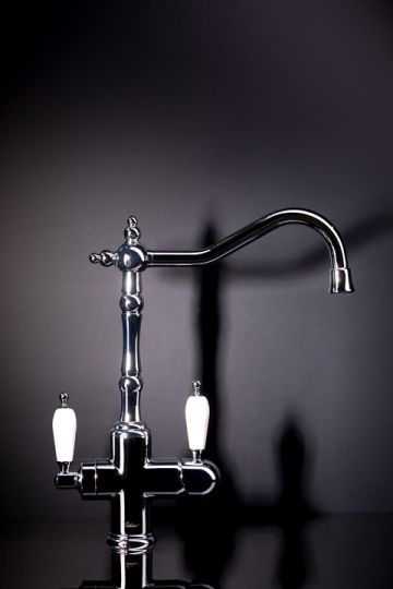 Однорычажный смеситель на горизонтальную поверхность для кухонной мойки Boheme Kitchen 111 схема 3