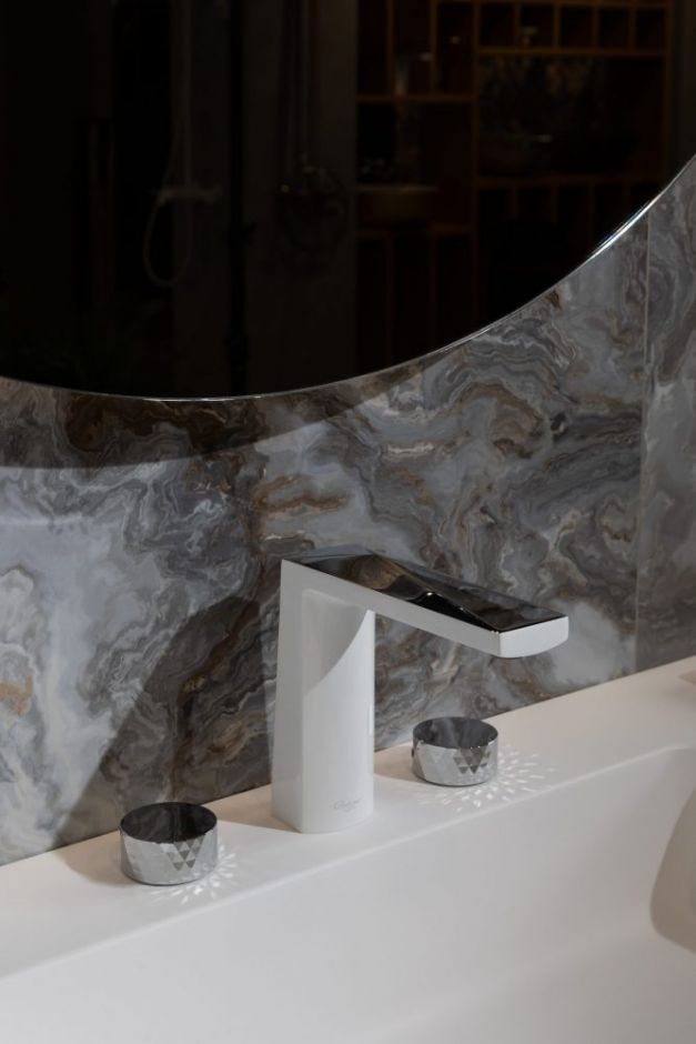 Вентильный встраиваемый смеситель для раковины Boheme Venturo 150 ФОТО