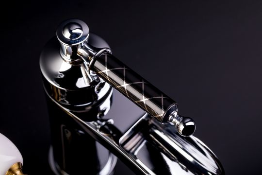 Однорычажный смеситель на горизонтальную поверхность для раковины Boheme Vogue 211 схема 5