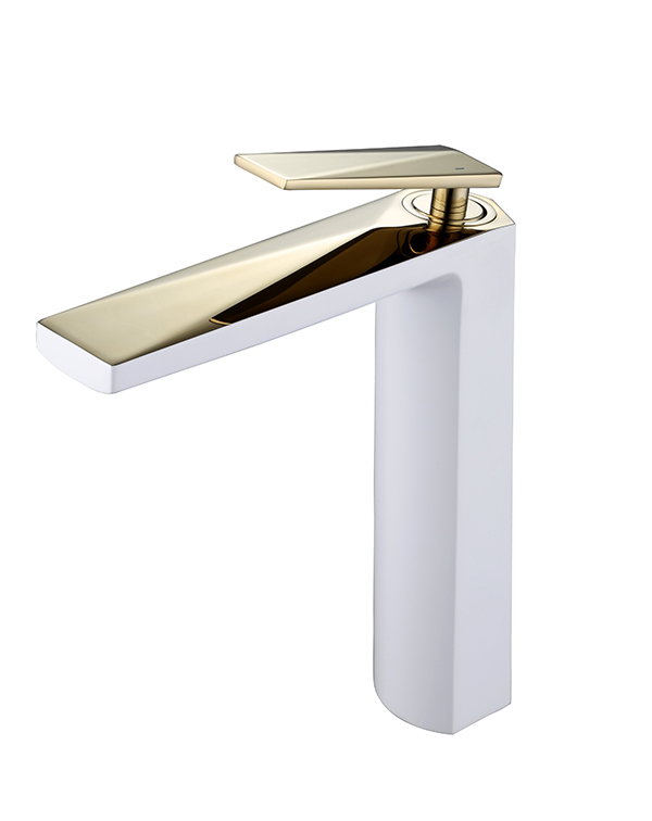 Однорычажный смеситель на горизонтальную поверхность для раковины Boheme Venturo 382 ФОТО