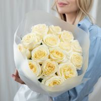 15 роз Кендл