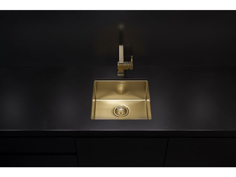 Мойка для кухни Alveus QUADRIX MONARCH 30 с выпуском без сифона 45х45х20 см ФОТО