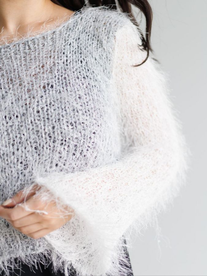 Паутинка пушистая ручной работы