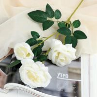 Цветы искусственные «Роза тройная», 6?61 см, белые