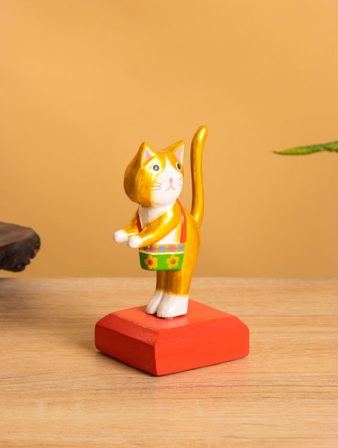 Сувенир на подставке «Кошка с сумочкой», 5?5?11 см, дерево