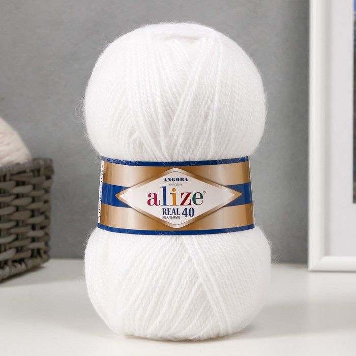 Пряжа для вязания спицами, крючком ALIZE, Angora real 40, 60% акрил, 40% шерсть, 430 м/100 г, (55 белый)