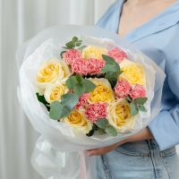 Сборный Букет с кремовой розой