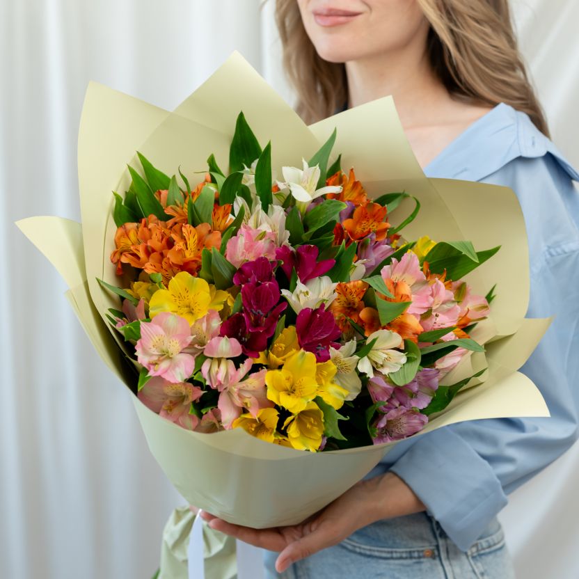 Альстромерия от 5 шт