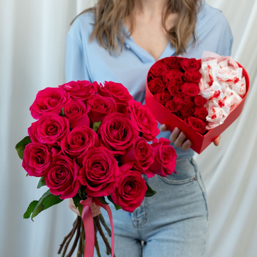 15 розовых роз + Сердце