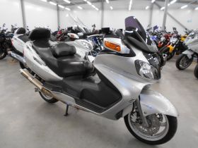 SUZUKI SKYWAVE 650LX
