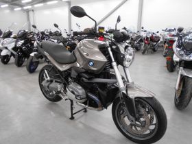 BMW R1200R