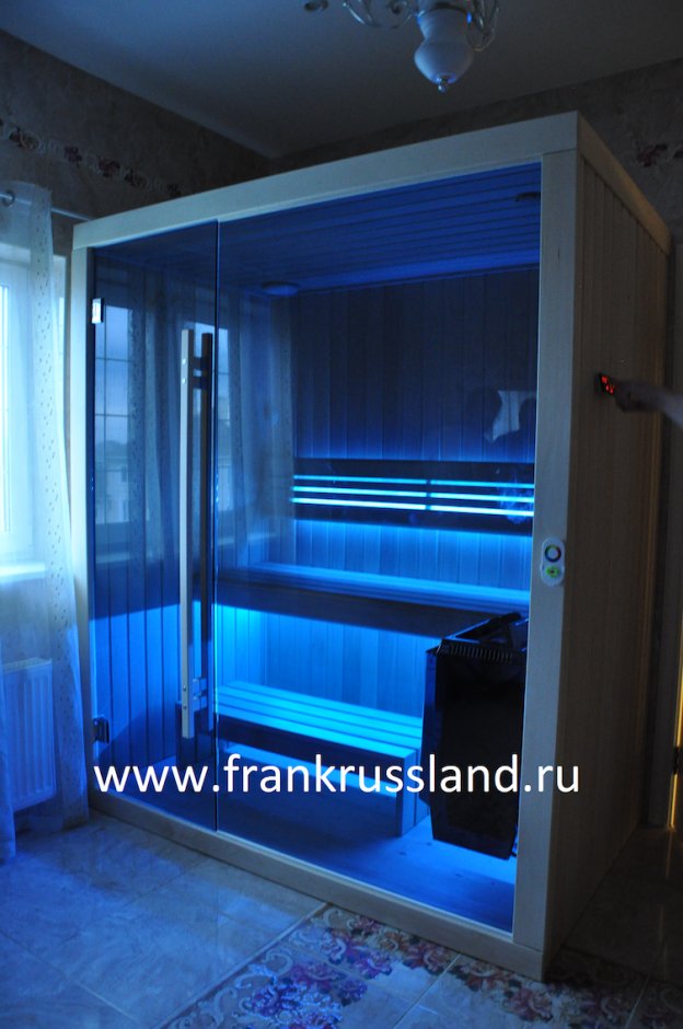 Финская сауна Frank  F825 Кедр 1500x1500x2100mm