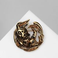 Брошь «Тигр» в листве, светло-коричневая в чернёном золоте