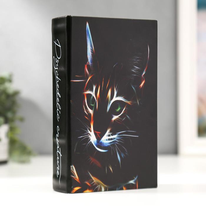 Шкатулка книга-сейф «Кошка в лучах лазера», с замком, дерево, искусственная кожа, 21?13?5 см