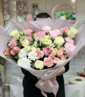 Сборный букет нежность цвета