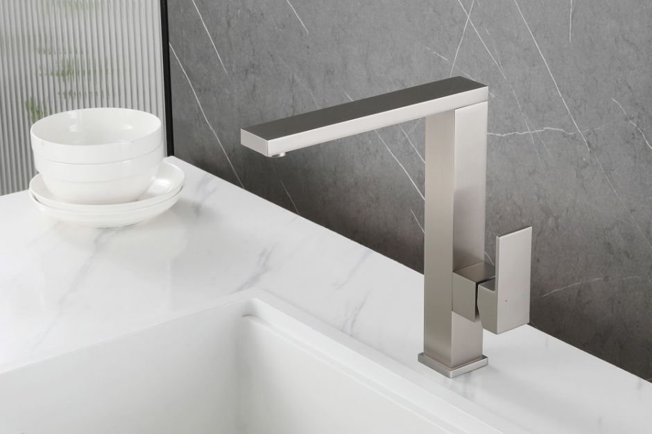 Смеситель ABBER Daheim AF8214SP для кухни, сатин ФОТО