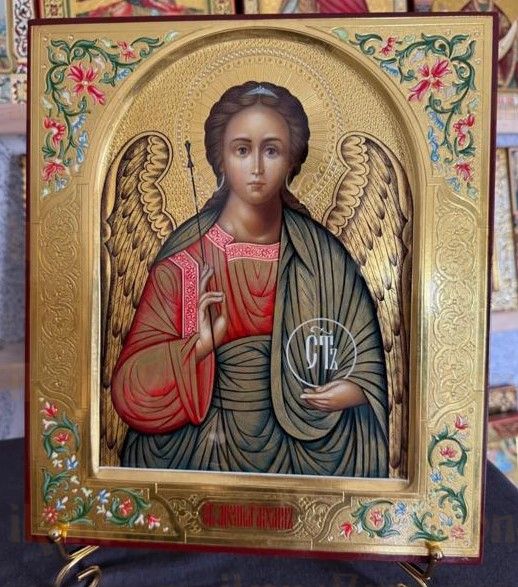 Михаил Архангел 27х31 см (рукописная икона с холодными эмалями, сусальным золотом и чеканкой)