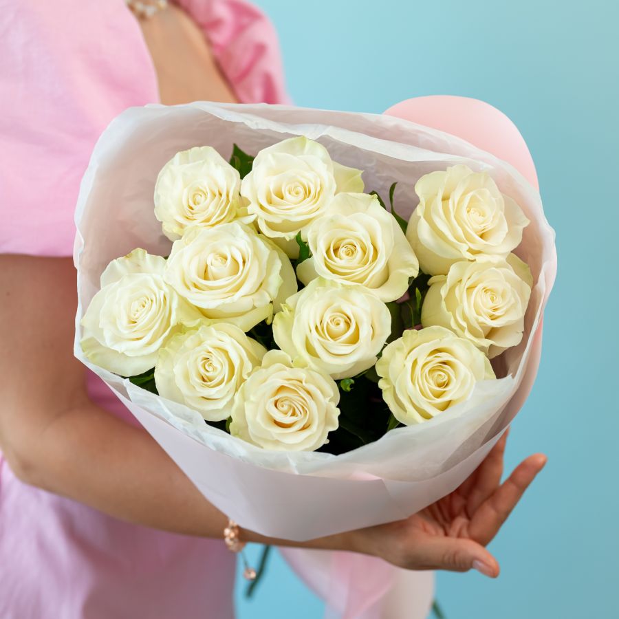 Белая роза 11 шт (60см)