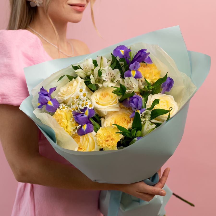 Сборный с ирисами