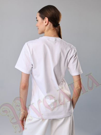 футболка вид со спины