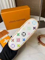 Сумка LOUIS VUITTON Premium Сумка LOUIS VUITTON Premium