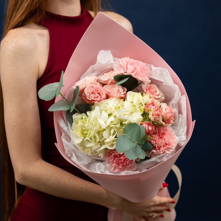 Букет небольшой за 2500