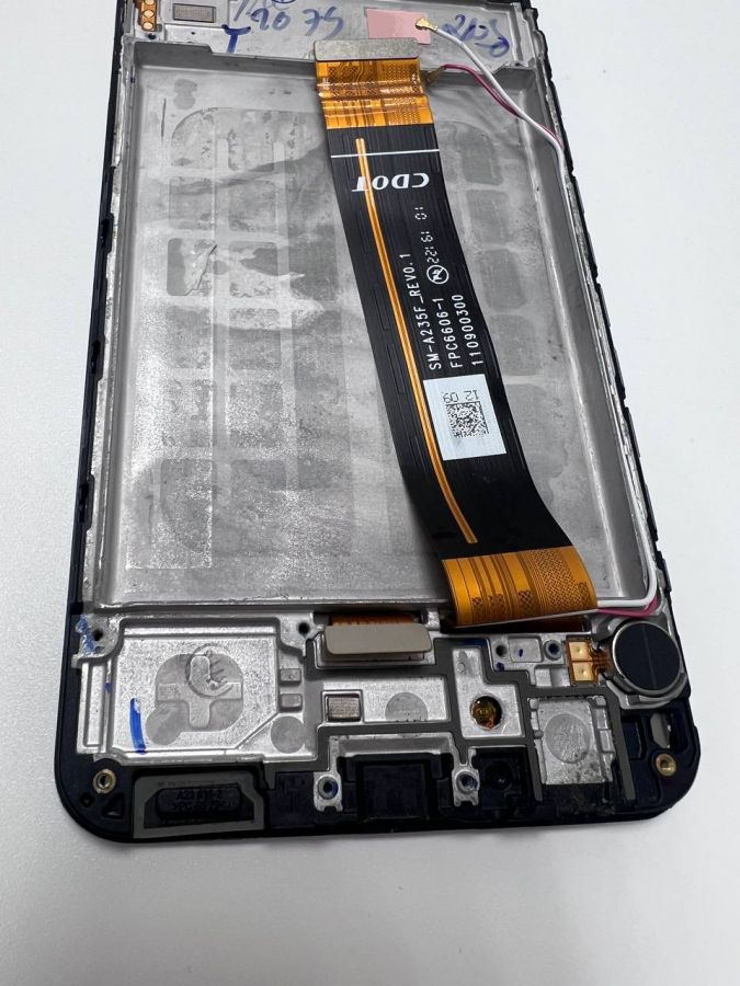 Samsung Galaxy A23 дисплей оригинал в рамке с разбора потертости