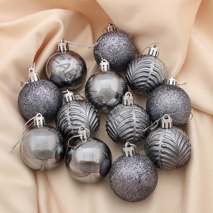 Ёлочные игрушки «Новогодние ветви», шары новогодние, набор 12 шт., d=5 см, серый