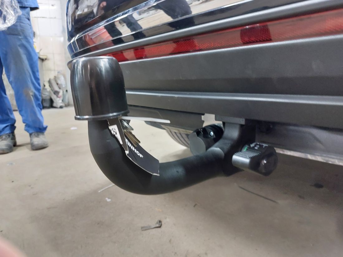 ТСУ /тип AV (быстросъёмный)/ Audi Q7 2015-2023/ AUDI Q8 2018-2023/ Volkswagen Touareg 2018-2023