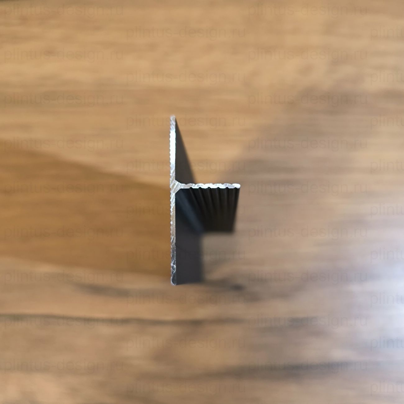 Тавр строительный 3615 чёрный анодированный, 6м