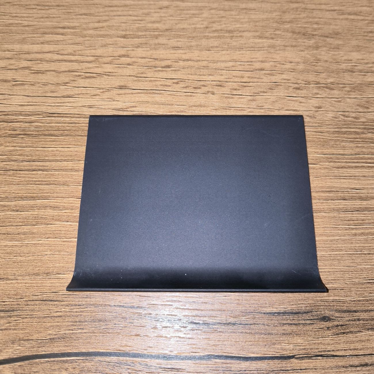 Алюминиевый плинтус ПЛ-40 мм