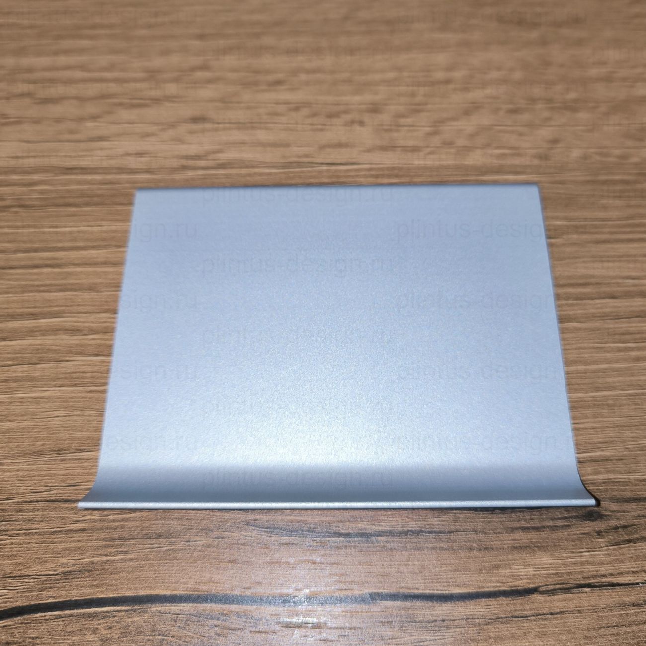 Алюминиевый плинтус ПЛ-80 мм