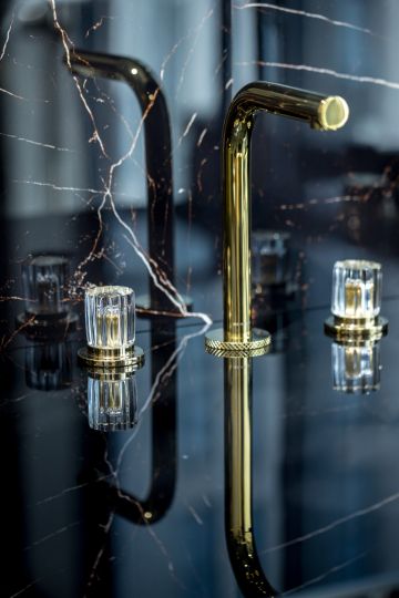 Вентильный смеситель для раковины Boheme Elegante 152 на горизонтальную поверхность схема 16