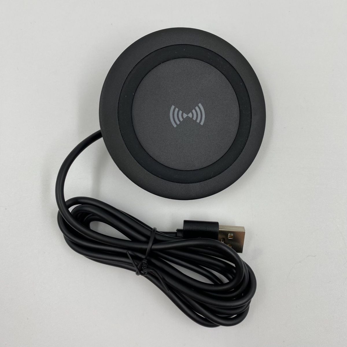 Встраиваемая врезная беспроводная зарядка в стол и мебель SIM , провод 1 м, на смартфон, айфон, самсунг, телефон, наушники
