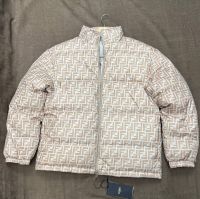 Пуховик женский FENDI