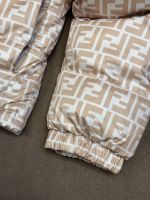 Пуховик женский FENDI