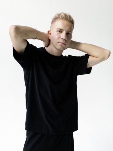 Футболка классическая черная