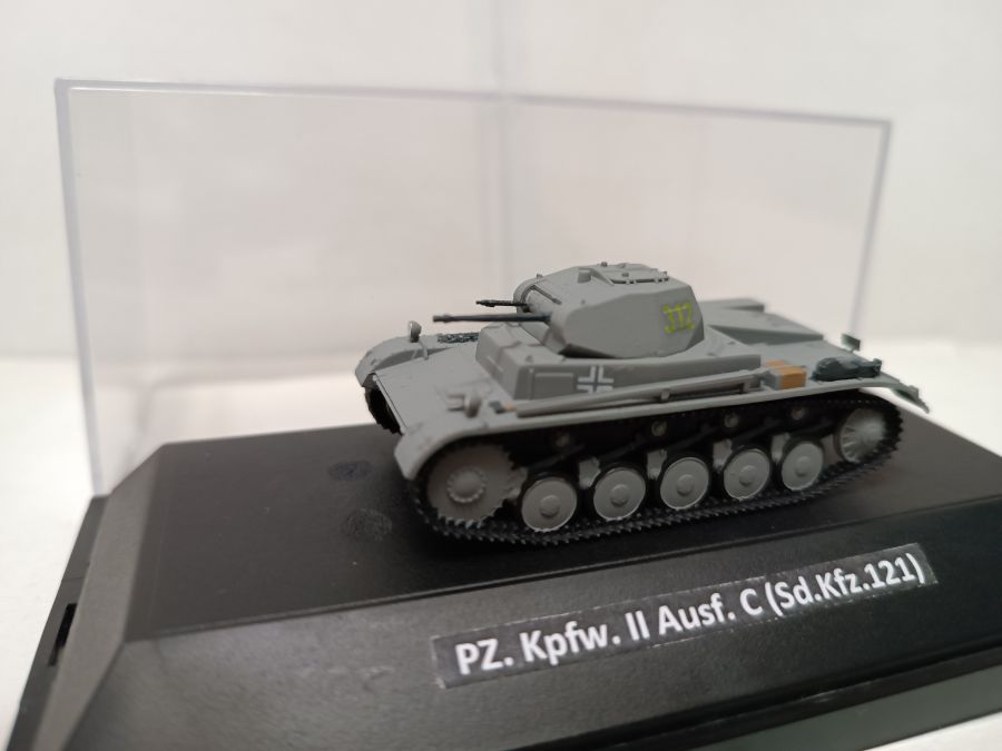 PZ. Kpfw. II Ausf. C (Sd.Kfz.121)   (1/72)