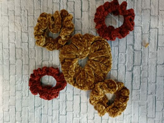 Набор вязаных резинок для волос "Уютный велюр" (5 шт.)