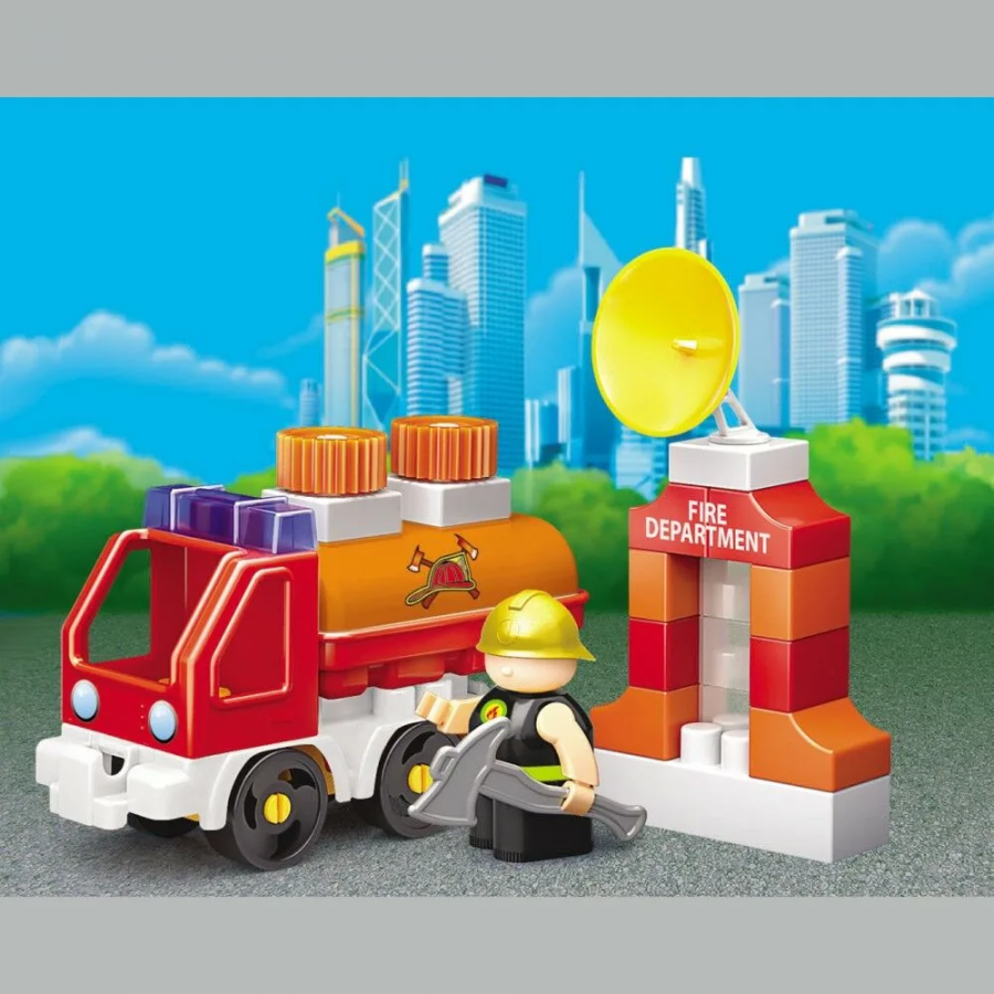 Конструктор "Пожарная часть", набор с пожарной машиной и цистерной